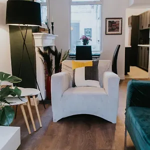 Contemporary Townhouse Belfast