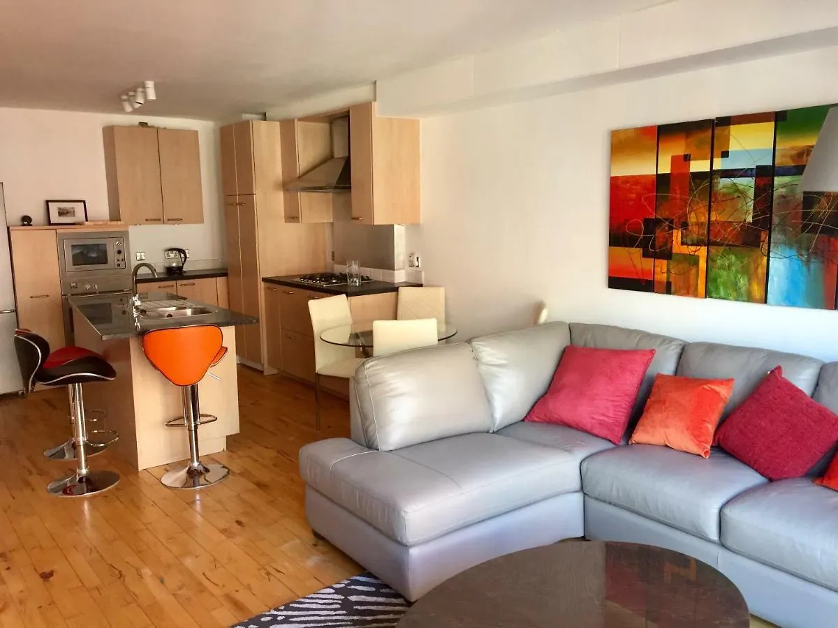 Apartment City Centre Belfast Free Parking United Kingdom